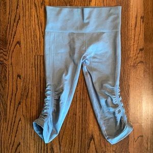 Lululemon cropped leggings